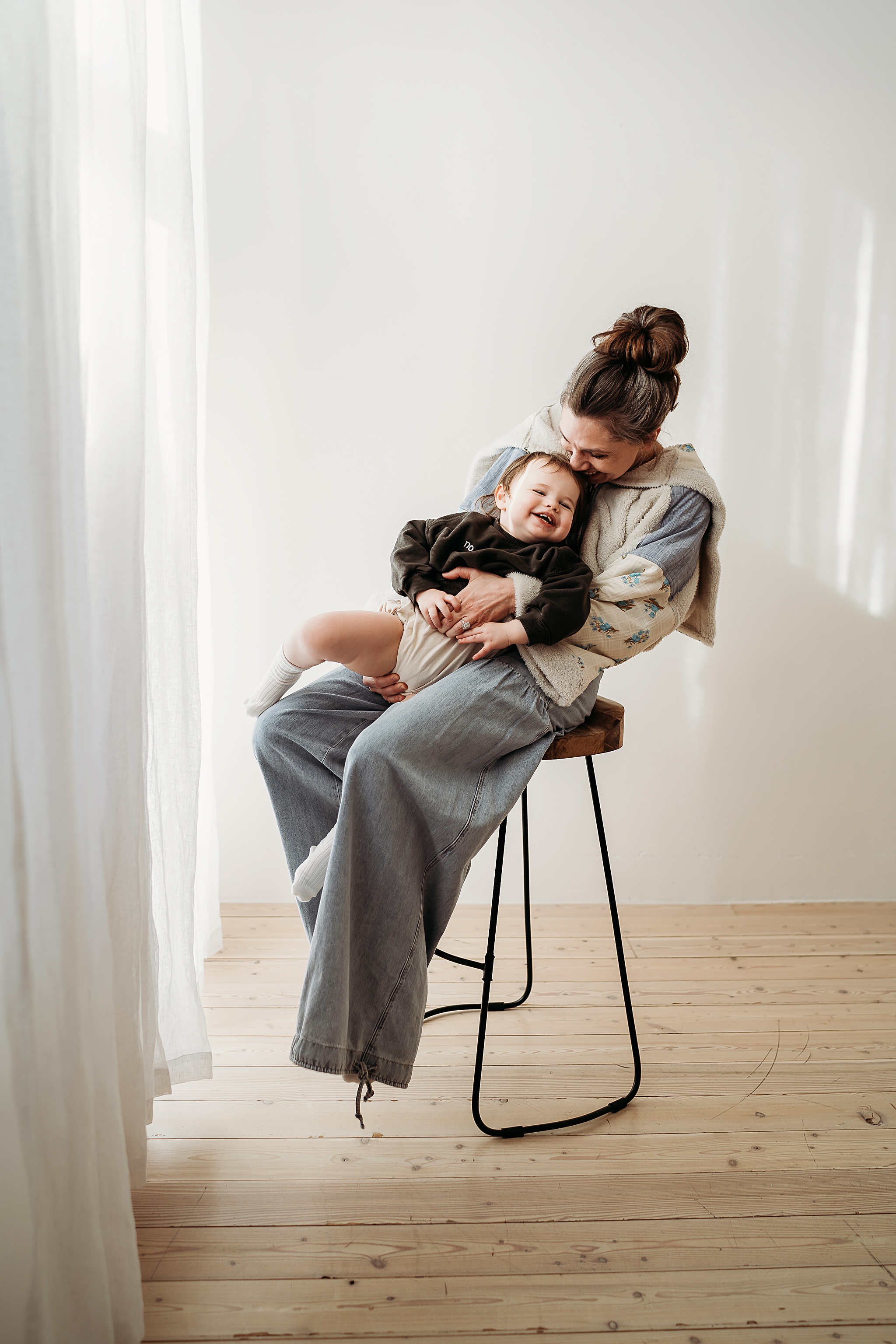 denver newborn and family lifestyle studio photographer